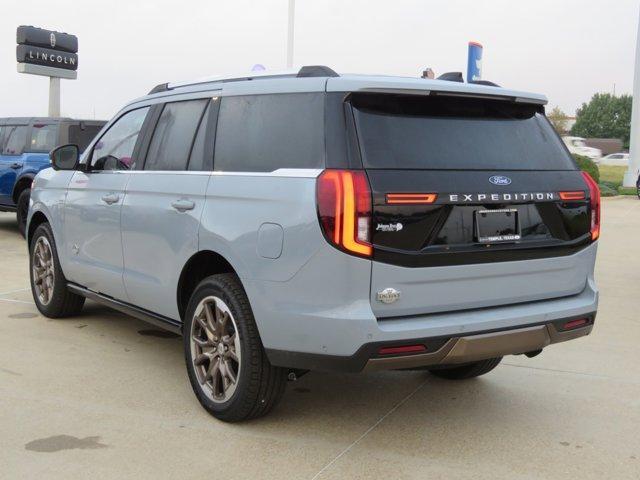 new 2025 Ford Expedition car, priced at $84,846