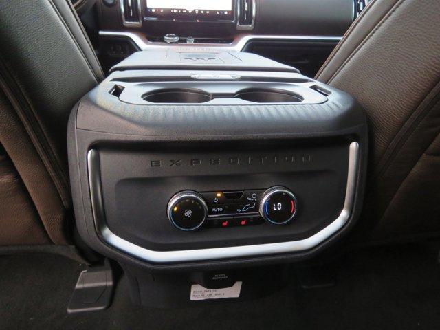 new 2025 Ford Expedition car, priced at $84,846