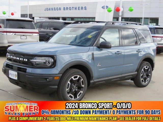 new 2024 Ford Bronco Sport car, priced at $37,585