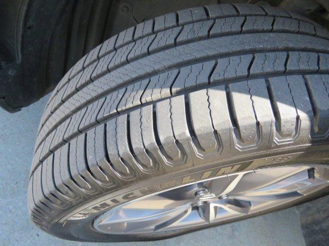used 2021 Acura RDX car, priced at $28,800