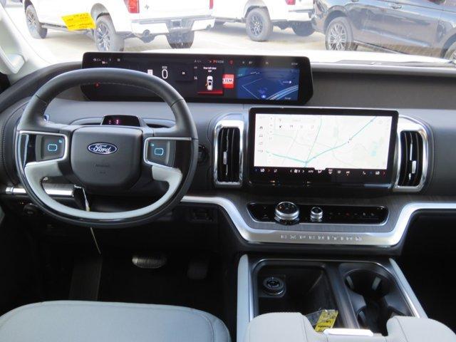 new 2025 Ford Expedition car, priced at $87,539