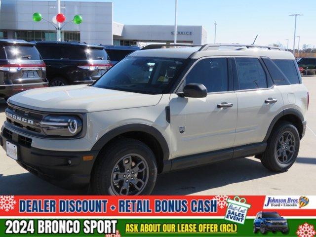 new 2024 Ford Bronco Sport car, priced at $32,563