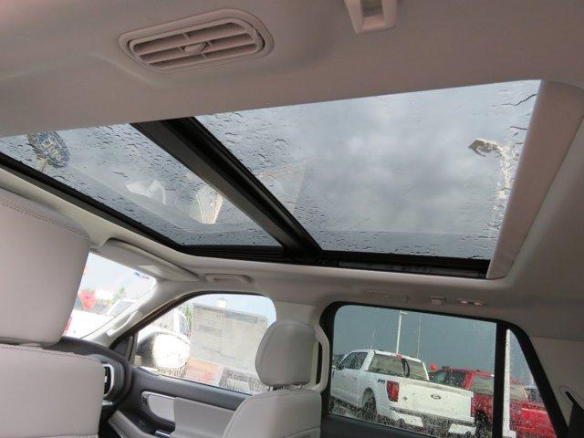new 2025 Ford Expedition car, priced at $68,002