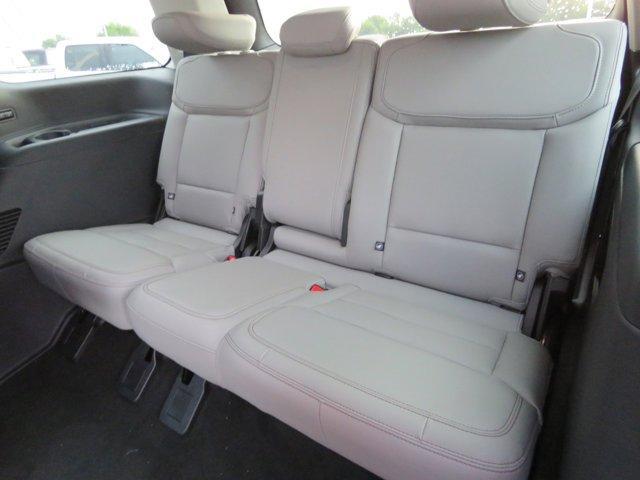 new 2025 Ford Expedition car, priced at $68,002
