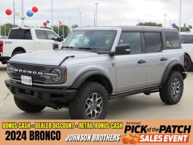 new 2024 Ford Bronco car, priced at $60,847