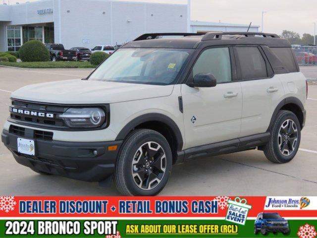 new 2024 Ford Bronco Sport car, priced at $36,937