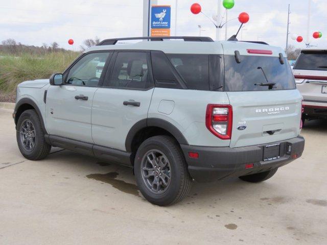 new 2024 Ford Bronco Sport car, priced at $32,563