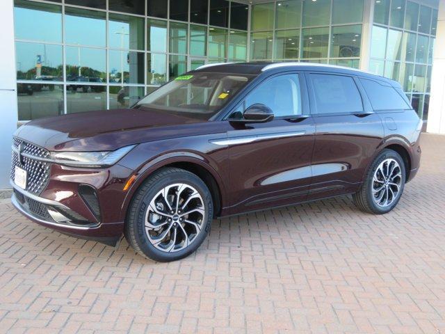 new 2025 Lincoln Nautilus car, priced at $67,525