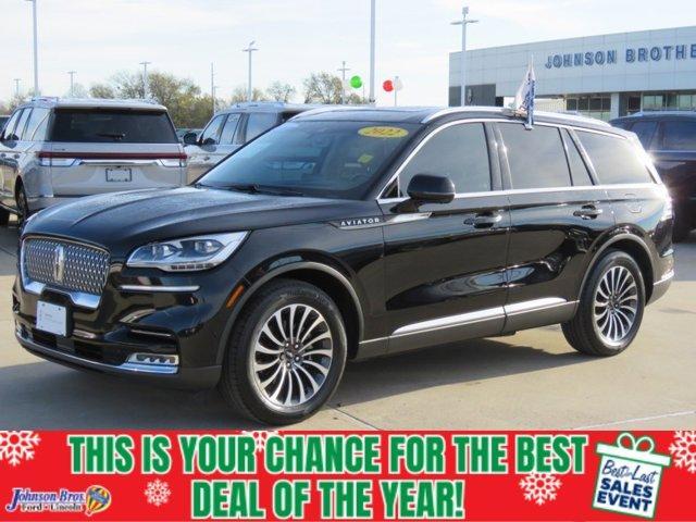 used 2022 Lincoln Aviator car, priced at $44,347