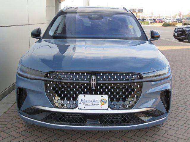 new 2025 Lincoln Nautilus car, priced at $62,455