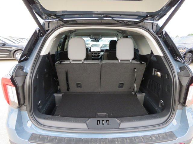 new 2025 Ford Explorer car, priced at $44,662