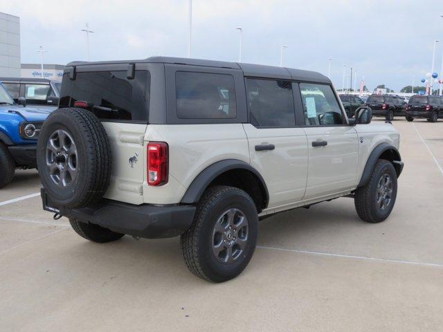 new 2025 Ford Bronco car, priced at $46,474