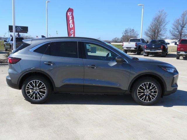 new 2025 Ford Escape car, priced at $38,406