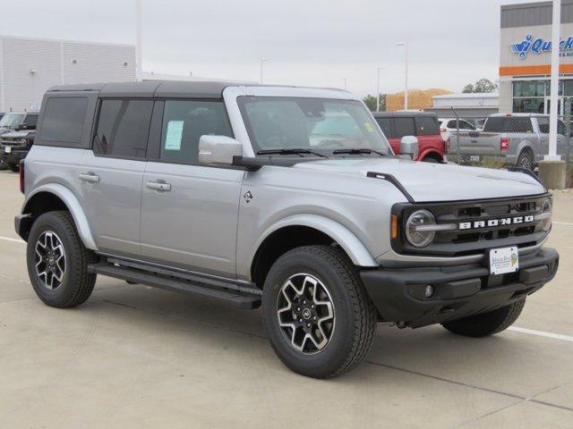 new 2024 Ford Bronco car, priced at $52,835