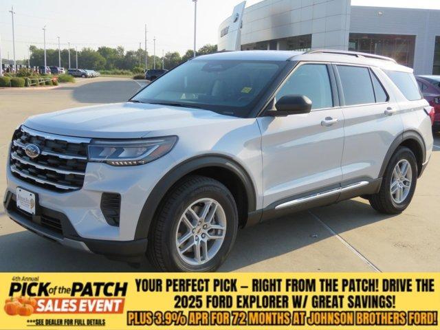 new 2025 Ford Explorer car, priced at $40,590