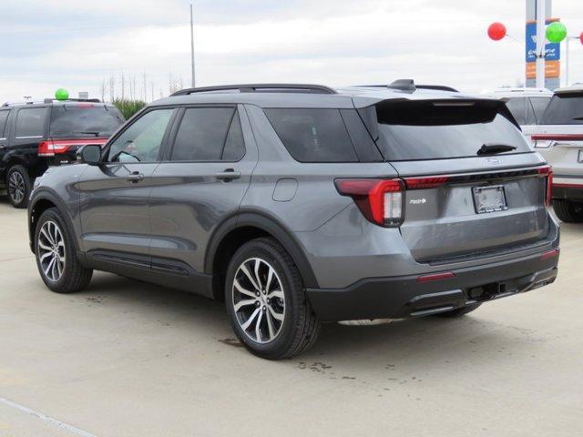 new 2025 Ford Explorer car, priced at $45,092