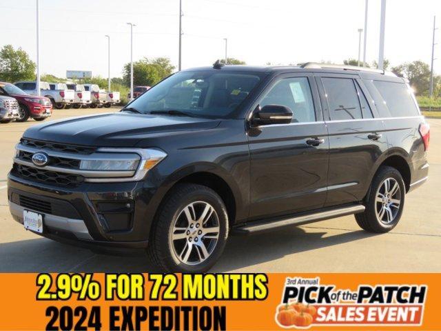 new 2024 Ford Expedition car, priced at $67,307