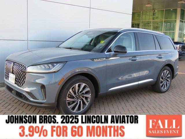 new 2025 Lincoln Aviator car, priced at $61,560