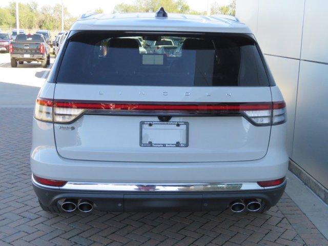 new 2025 Lincoln Aviator car, priced at $77,097