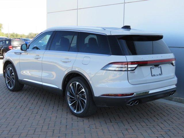 new 2025 Lincoln Aviator car, priced at $77,097