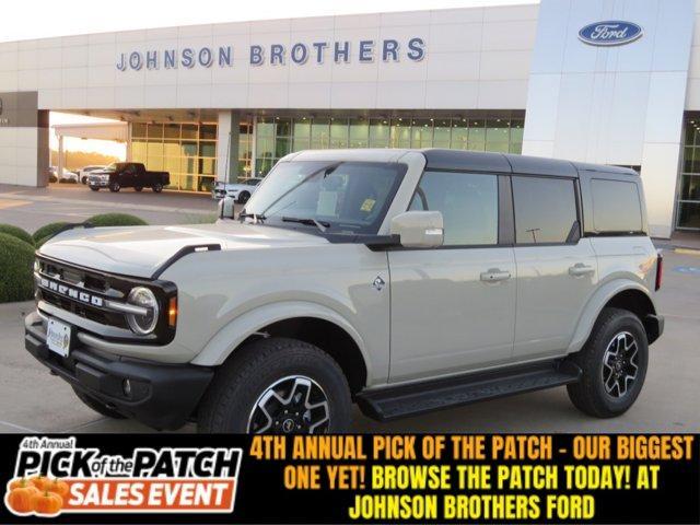 new 2025 Ford Bronco car, priced at $55,726