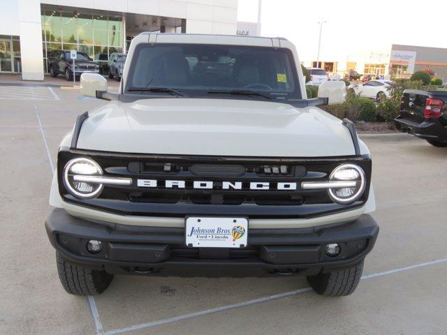 new 2025 Ford Bronco car, priced at $55,726