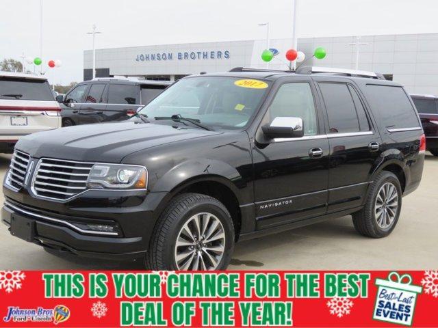 used 2017 Lincoln Navigator car, priced at $21,309