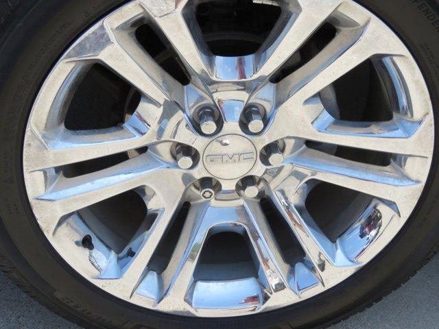 used 2018 GMC Yukon car, priced at $24,990