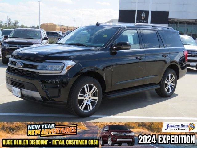 new 2024 Ford Expedition car, priced at $65,206