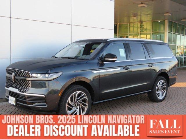 new 2025 Lincoln Navigator L car, priced at $102,783