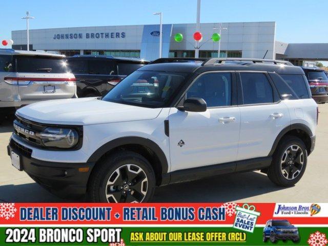 new 2024 Ford Bronco Sport car, priced at $34,405