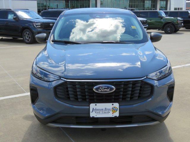 new 2025 Ford Escape car, priced at $30,218