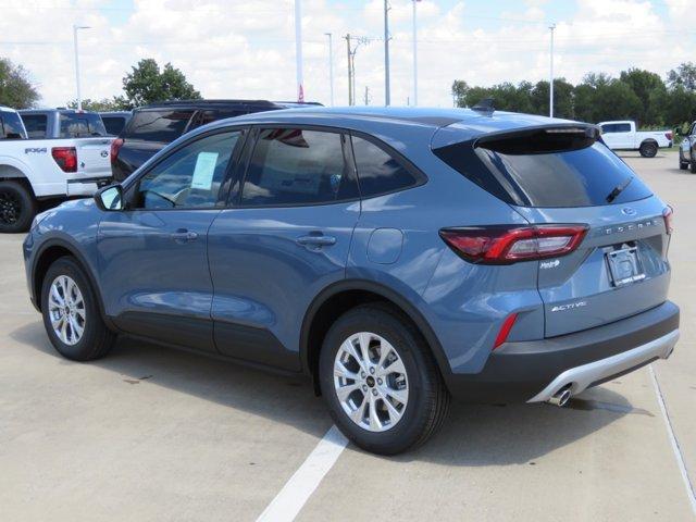 new 2025 Ford Escape car, priced at $30,218