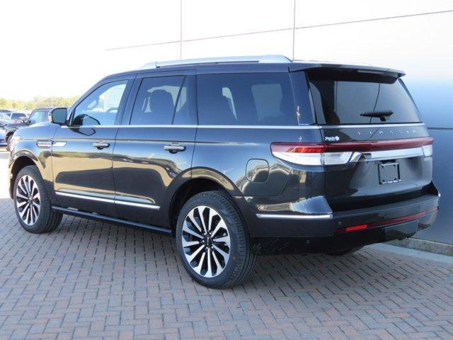 new 2024 Lincoln Navigator car, priced at $101,601