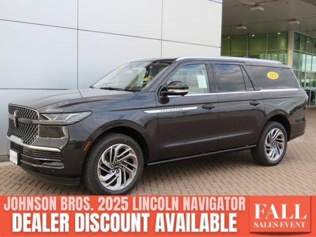 new 2025 Lincoln Navigator L car, priced at $104,993