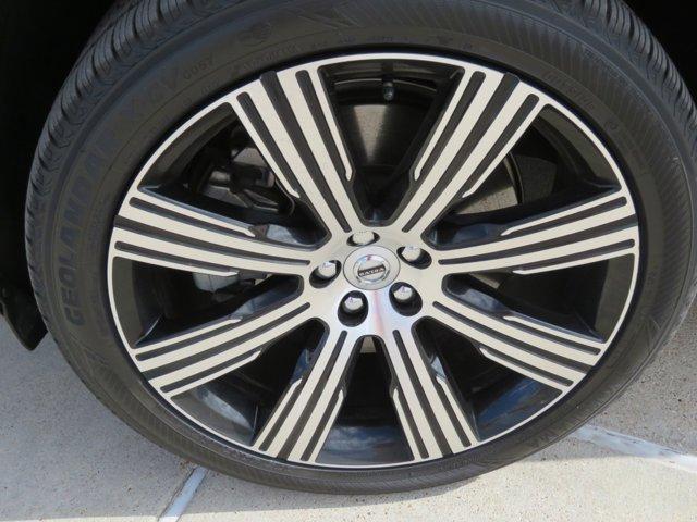used 2022 Volvo XC90 Recharge Plug-In Hybrid car, priced at $46,374