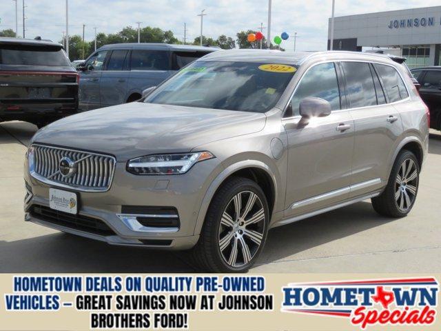 used 2022 Volvo XC90 Recharge Plug-In Hybrid car, priced at $46,374