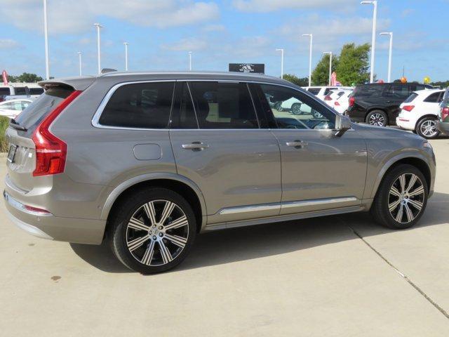 used 2022 Volvo XC90 Recharge Plug-In Hybrid car, priced at $46,374
