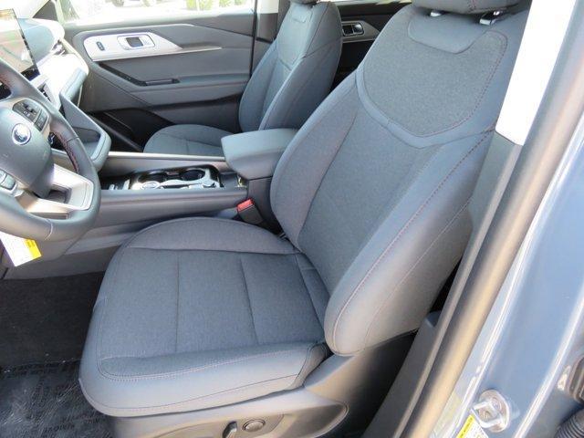 new 2025 Ford Explorer car, priced at $41,355