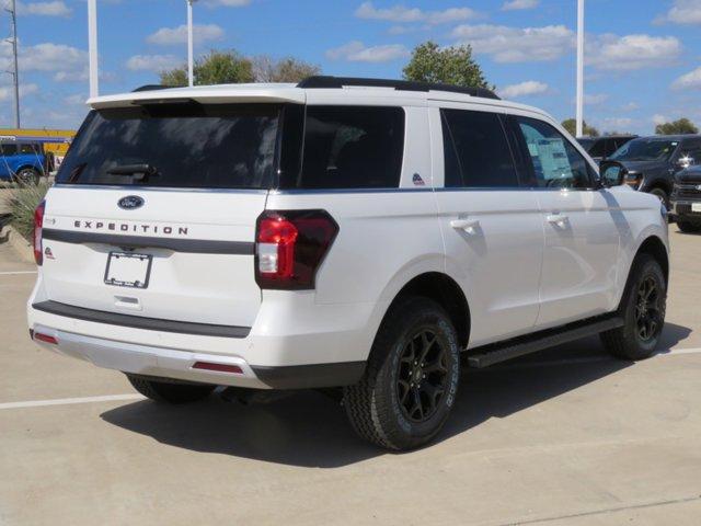 new 2024 Ford Expedition car, priced at $79,927