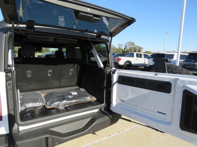 new 2024 Ford Bronco car, priced at $51,677