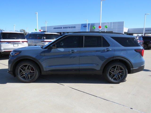 new 2025 Ford Explorer car, priced at $59,661