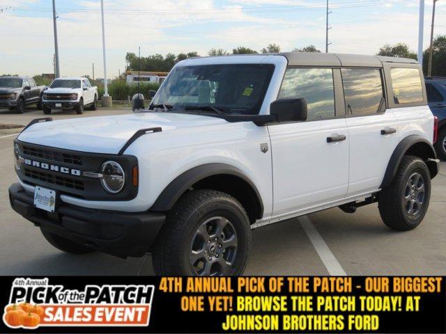 new 2025 Ford Bronco car, priced at $45,739