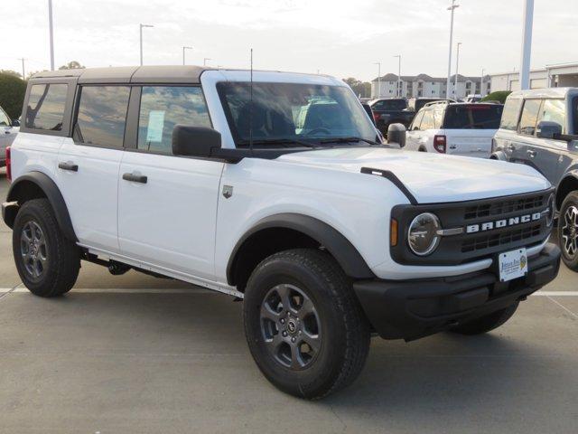 new 2025 Ford Bronco car, priced at $45,739