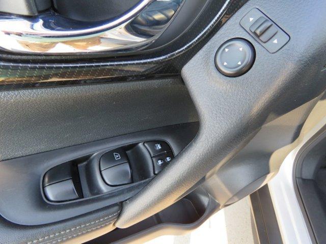 used 2019 Nissan Rogue car, priced at $18,605