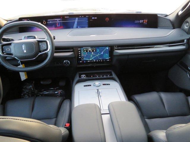 new 2025 Lincoln Navigator L car