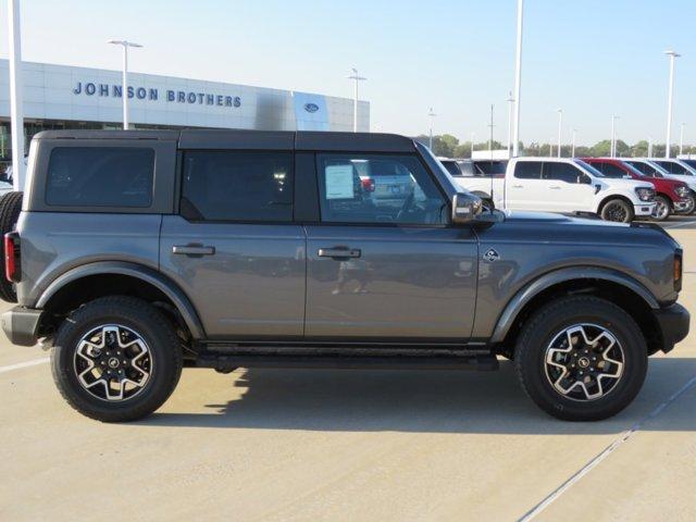 new 2024 Ford Bronco car, priced at $52,835