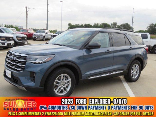 new 2025 Ford Explorer car, priced at $44,662