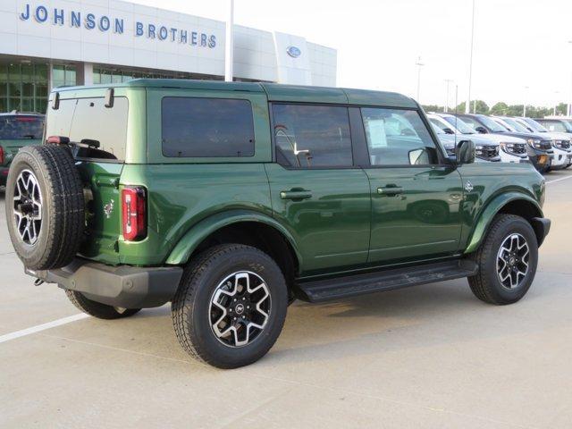 new 2025 Ford Bronco car, priced at $53,258