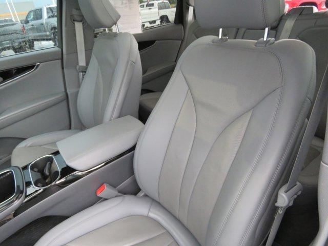 used 2022 Lincoln Nautilus car, priced at $37,994